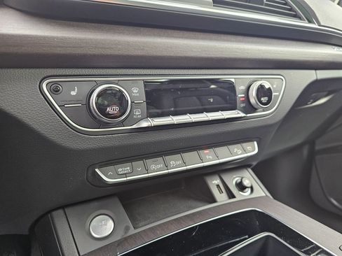 Used 2021 Audi Q5 2.0T Premium image 27