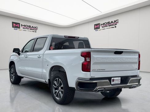 New 2026 Chevrolet Silverado 1500 LT w/ Z71 Off-Road Package image 5