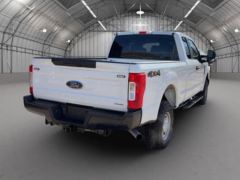 Used 2018 Ford F250 XL w/ Power Equipment Group image 7
