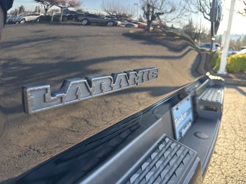 Used 2023 RAM 1500 Laramie image 11