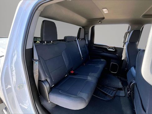 Used 2025 Chevrolet Silverado 3500 LT w/ Convenience Package image 26