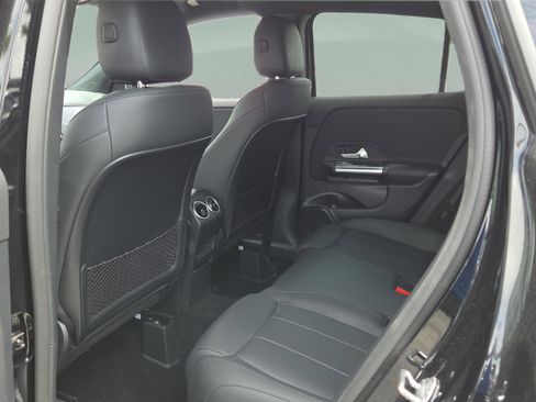 Certified 2023 Mercedes-Benz GLA 250 4MATIC image 10