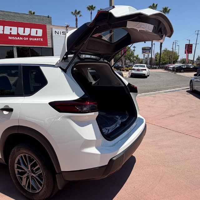 New 2026 Nissan Rogue S FWD image 8