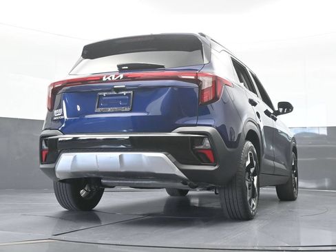 Used 2024 Kia Seltos EX FWD image 58