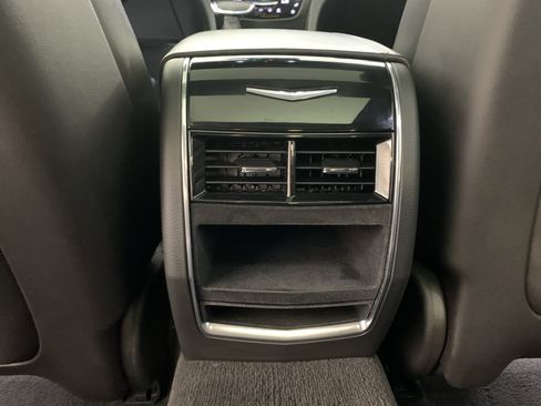 Used 2017 Cadillac CT6 Luxury AWD/4WD image 32