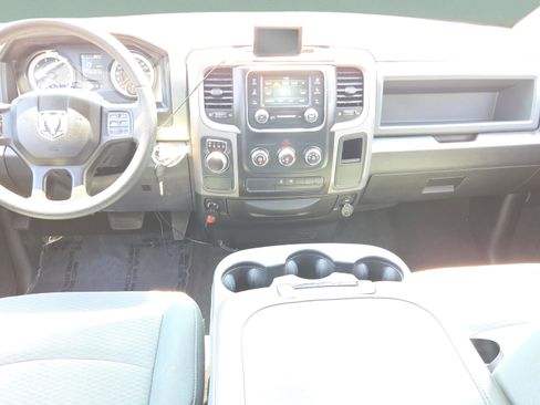 Used 2017 RAM 1500 Express w/ Black Ram 1500 Express Group image 12