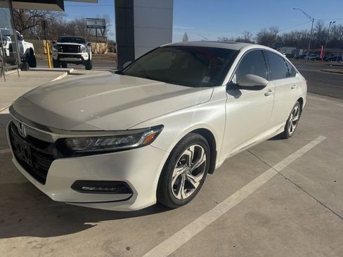 Used 2018 Honda Accord EX-L image 2