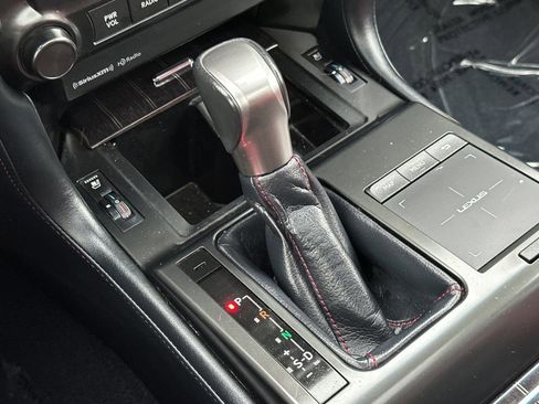 Used 2023 Lexus GX 460 Premium w/ Premium Package image 25