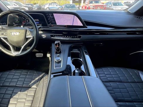 Used 2023 Cadillac Escalade V w/ Heavy-Duty Trailer Package AWD/4WD image 9