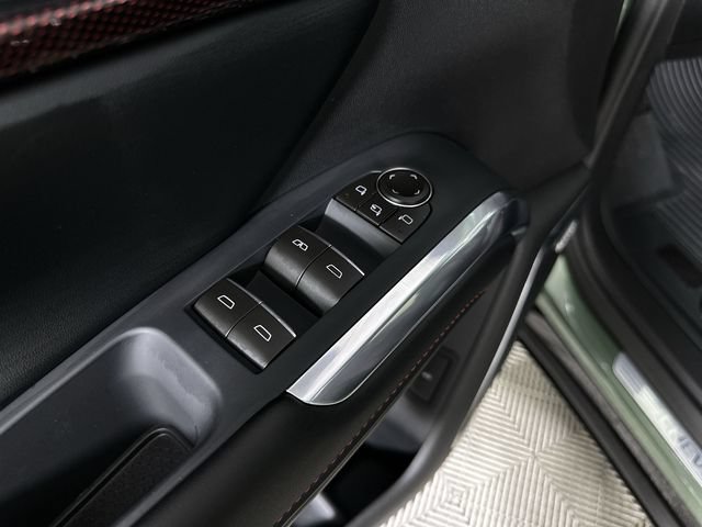 New 2027 Chevrolet Traverse RS w/ LPO, Floor Liner Package FWD image 25