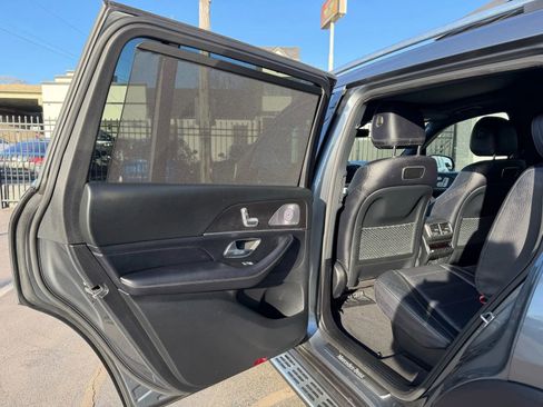 Used 2020 Mercedes-Benz GLS 450 4MATIC image 22