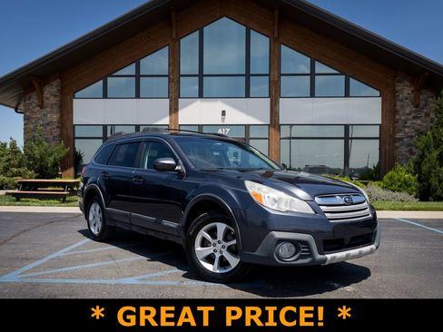 Used 2013 Subaru Outback 2.5i Limited w/ Moonroof Pkg AWD/4WD image 1