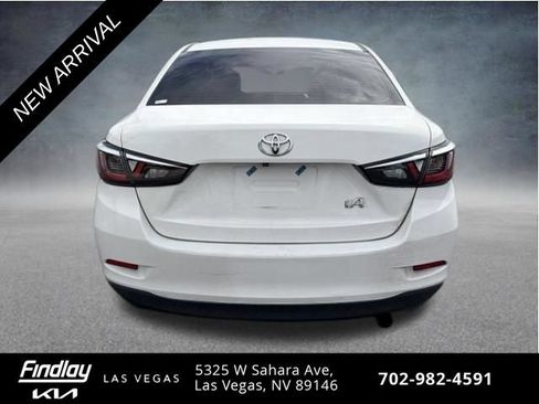Used 2017 Toyota Yaris iA FWD image 6