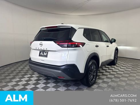 Used 2022 Nissan Rogue S FWD image 5