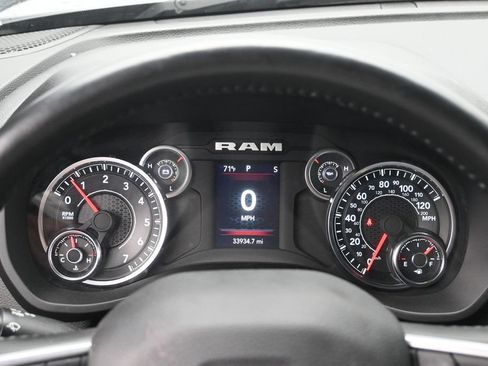 Used 2024 RAM 2500 Big Horn w/ Bed Utility Group AWD/4WD image 11