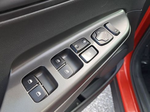 Used 2020 Hyundai Kona SEL image 13