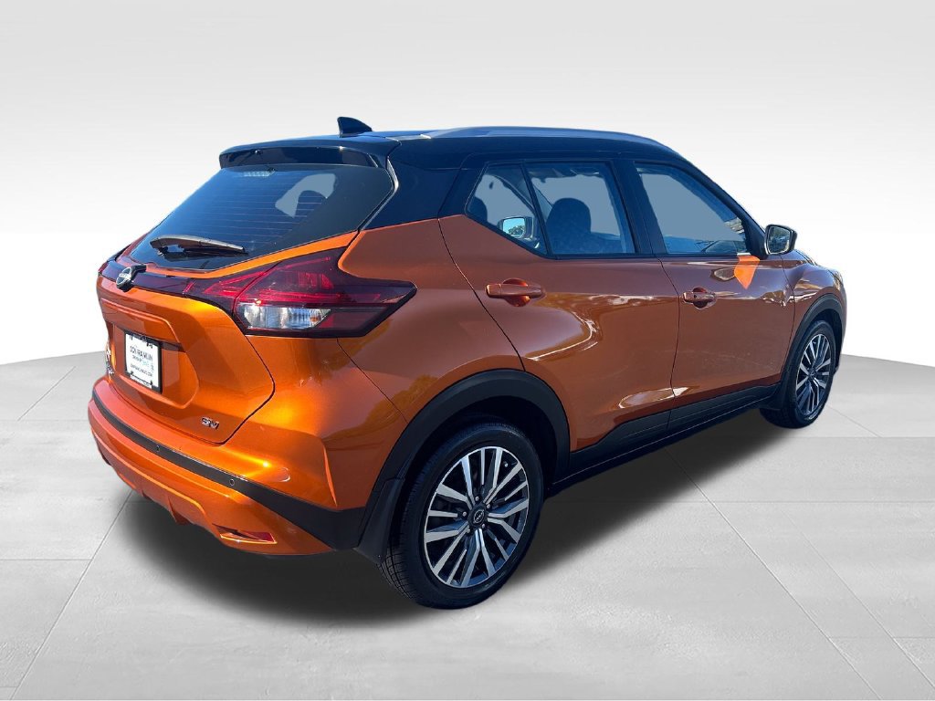 Used 2023 Nissan Kicks SV FWD image 5
