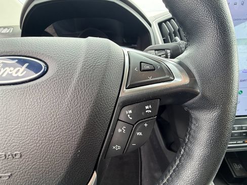 Used 2024 Ford Edge SEL AWD/4WD image 17