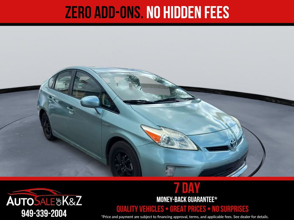 Used 2015 Toyota Prius Two w/ Preferred Accessory Package FWD image 4