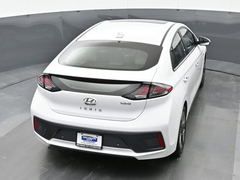 Used 2020 Hyundai Ioniq Limited image 36