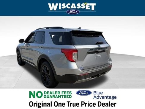 Certified 2022 Ford Explorer XLT w/ Equipment Group 202A image 29