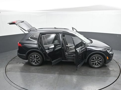 Used 2021 Volkswagen Tiguan SE AWD/4WD image 55