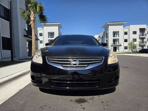 Used 2012 Nissan Altima 2.5 S FWD image 2