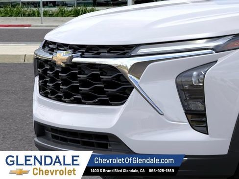 New 2026 Chevrolet Trax LT FWD image 13
