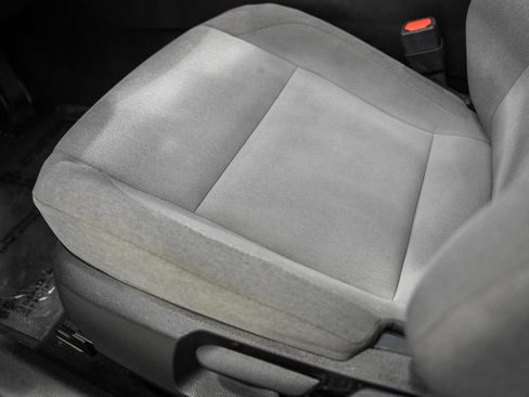 Used 2025 Toyota Camry LE FWD image 29