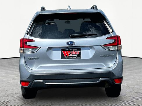 Used 2023 Subaru Forester Premium AWD/4WD image 5