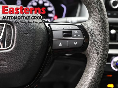 Used 2023 Honda Civic LX image 16