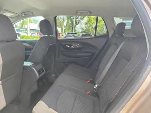 Used 2018 GMC Terrain SLE FWD image 12