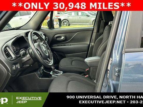 Certified 2022 Jeep Renegade Altitude w/ Convenience Group image 9