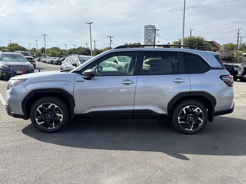 New 2025 Subaru Forester Premium image 6