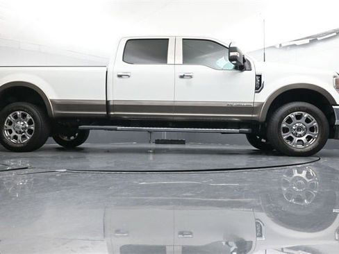 Used 2022 Ford F350 King Ranch w/ Chrome Package image 36