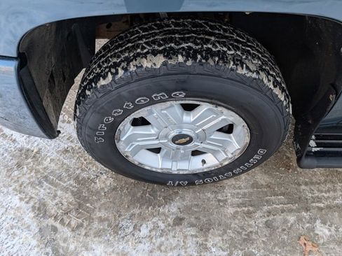 Used 2009 Chevrolet Silverado 1500 LTZ w/ Suspension Package, Off-Road image 7