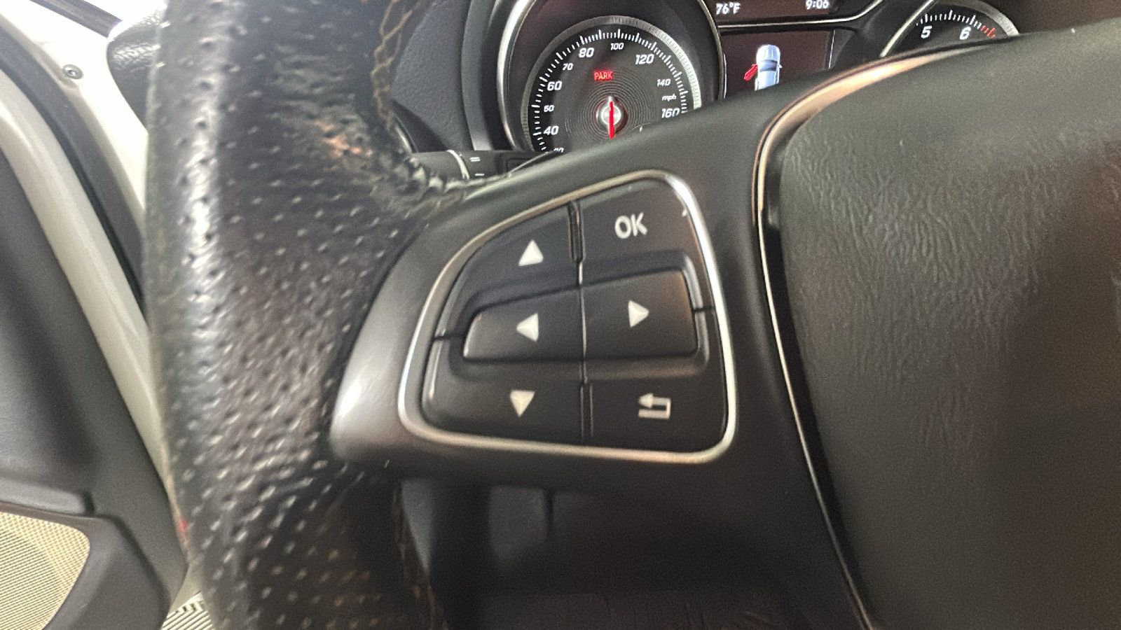 Used 2019 Mercedes-Benz GLA 250 4MATIC image 16