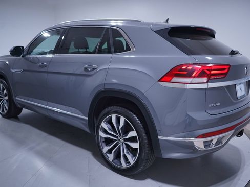 Used 2023 Volkswagen Atlas Cross Sport SEL Premium R-Line AWD/4WD image 3