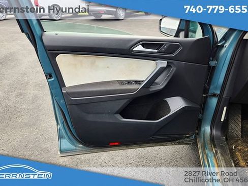 Used 2019 Volkswagen Tiguan S w/ 3rd Row Seat Package AWD/4WD image 9