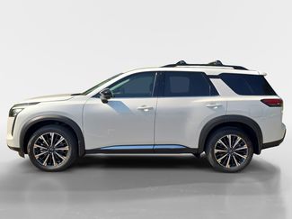New 2026 Nissan Pathfinder Platinum AWD/4WD video 2