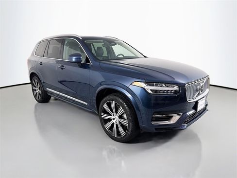 Used 2024 Volvo XC90 T8 Plus w/ Protection Package Premier image 7