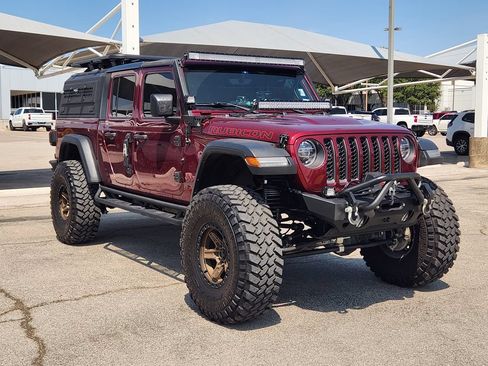 Used 2022 Jeep Gladiator Rubicon w/ LED Lighting Group AWD/4WD image 3