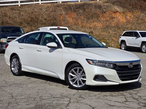 Used 2021 Honda Accord LX image 15