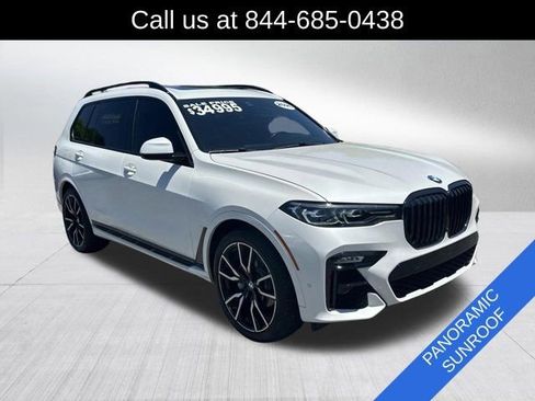 Used 2020 BMW X7 xDrive40i w/ M Sport Package AWD/4WD image 3