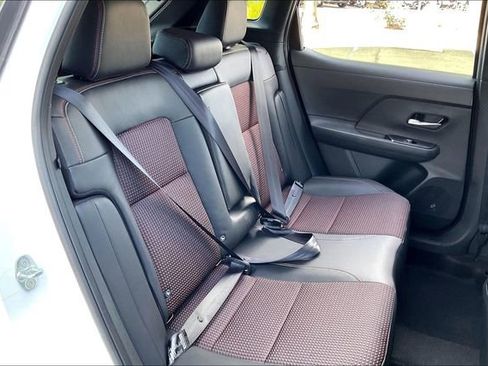 New 2026 Nissan Kicks SR FWD image 13