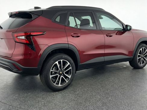 Used 2025 Chevrolet TrailBlazer LT image 9