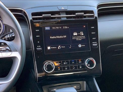 Certified 2023 Hyundai Santa Cruz SEL image 7