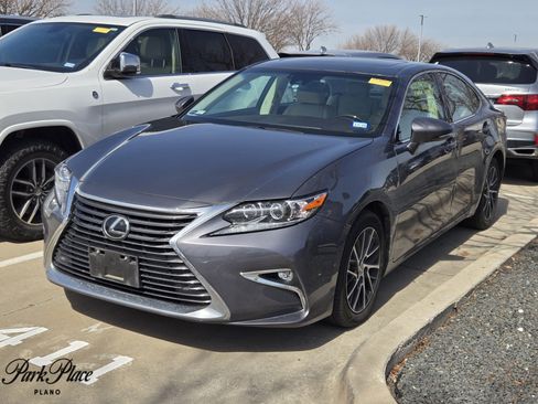 Used 2016 Lexus ES 350 w/ Luxury Package w/Wood Trim image 1