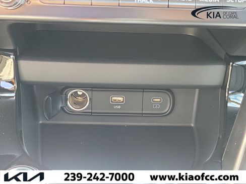 New 2026 Kia Seltos S FWD image 26