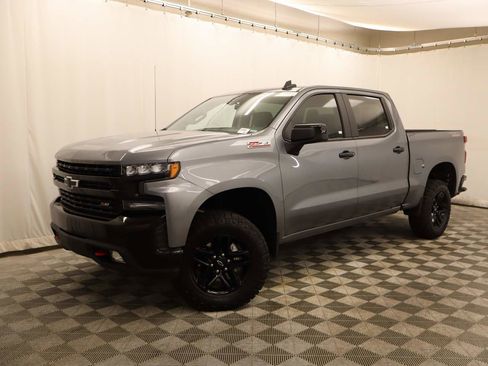 Used 2020 Chevrolet Silverado 1500 LT Trail Boss w/ Convenience Package image 1